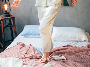 Pulando na cama