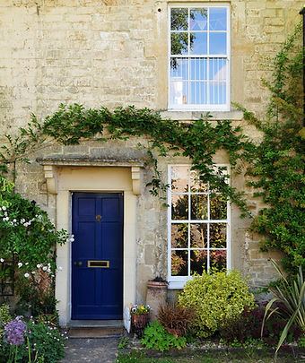 Charming Cottage Exterior