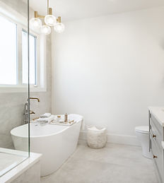 Modernes minimalistisches Badezimmer