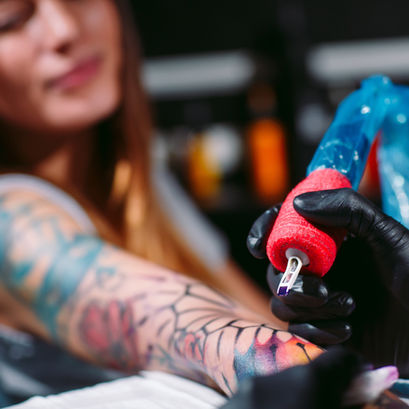 How Much to Tip a Tattoo Artist?