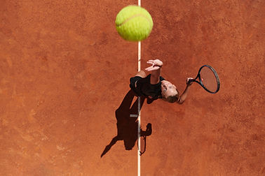 Tennis-Aufschlag-Action