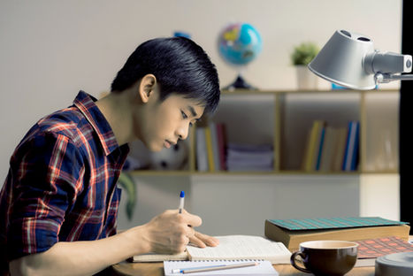 Scholarships for College Students in the Arts