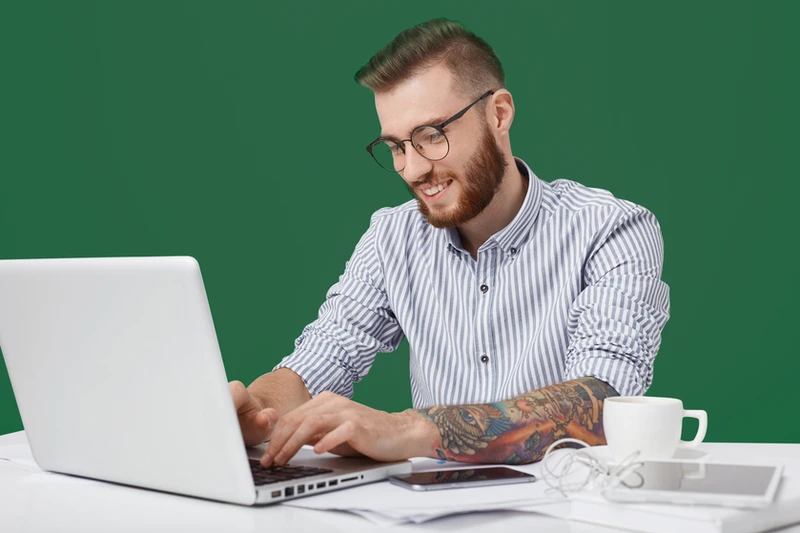 How to get your content into AI search engines masterclass banner with Christine Day and Ricki Subel