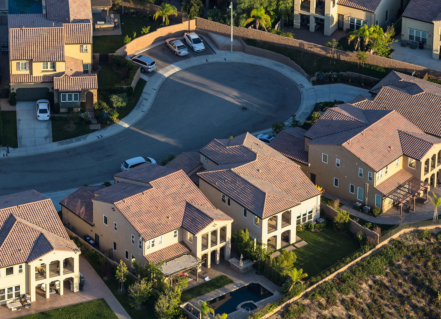 APARTMENTS