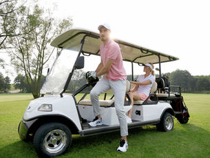 Top 5 Benefits of Owning a Solar-Powered Golf Cart