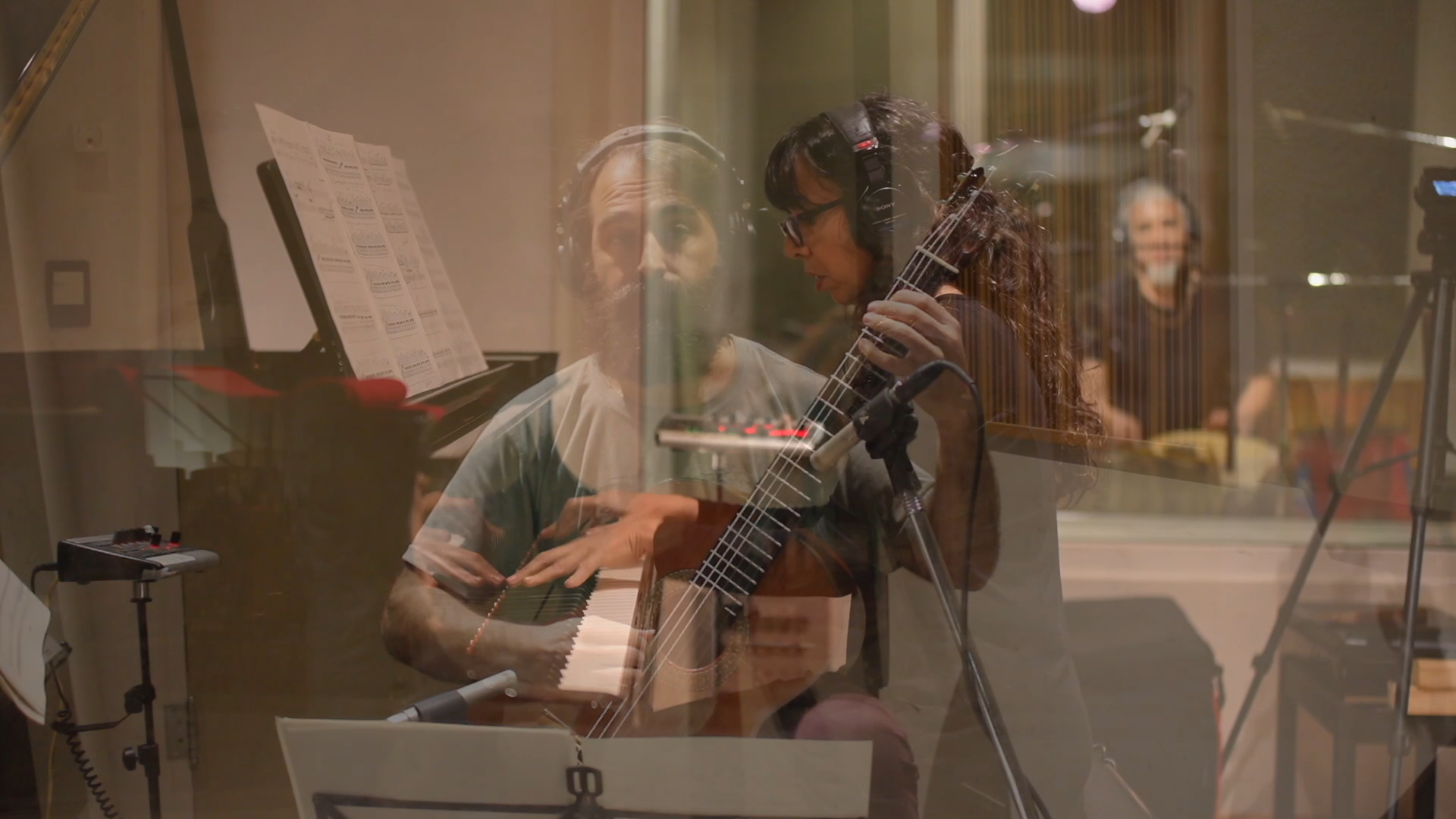 ALBUM DIGITAL + Video completo (HD)