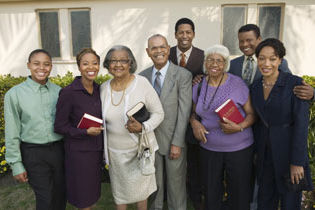 jamal_with_family_after_relief_from_seasonal_allergies