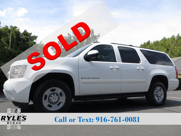 2009 Chevrolet Suburban 2500 - Only 83K Miles!