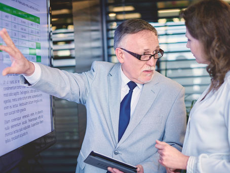 Quando revisar o modelo de governança? Sinais claros de que sua organização está atrasada