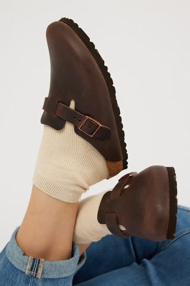 Thumbnail: Birkenstock Boston Habana Oiled Leather Unisex Clog