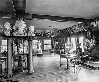 A06_Guild_Room_Lunt_Library001_small.jpg