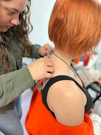 what is permanent jewelry bracelet.HEIC