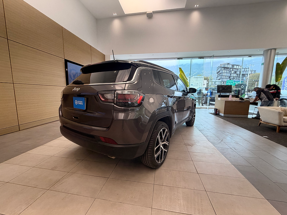 Miniatura: Jeep Compass Altitude