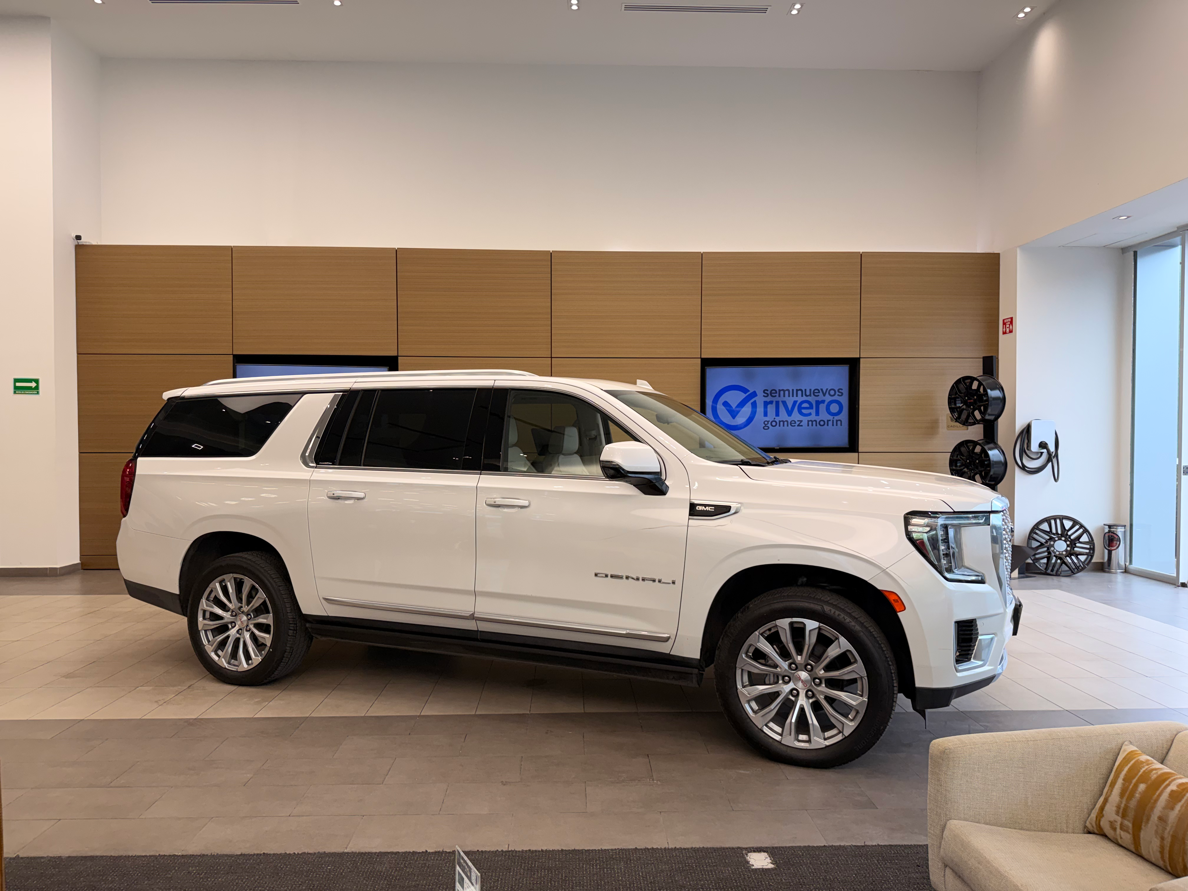 GMC Yukon
