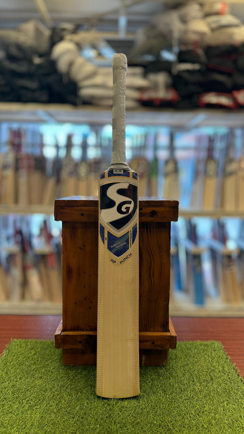 Thumbnail: SG HP PUNCH COMBO ENGLISH WILLOW CRICKET BAT