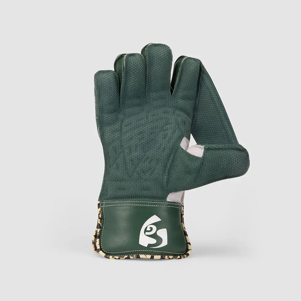 Thumbnail: SG Savage Wicket Keeping Gloves