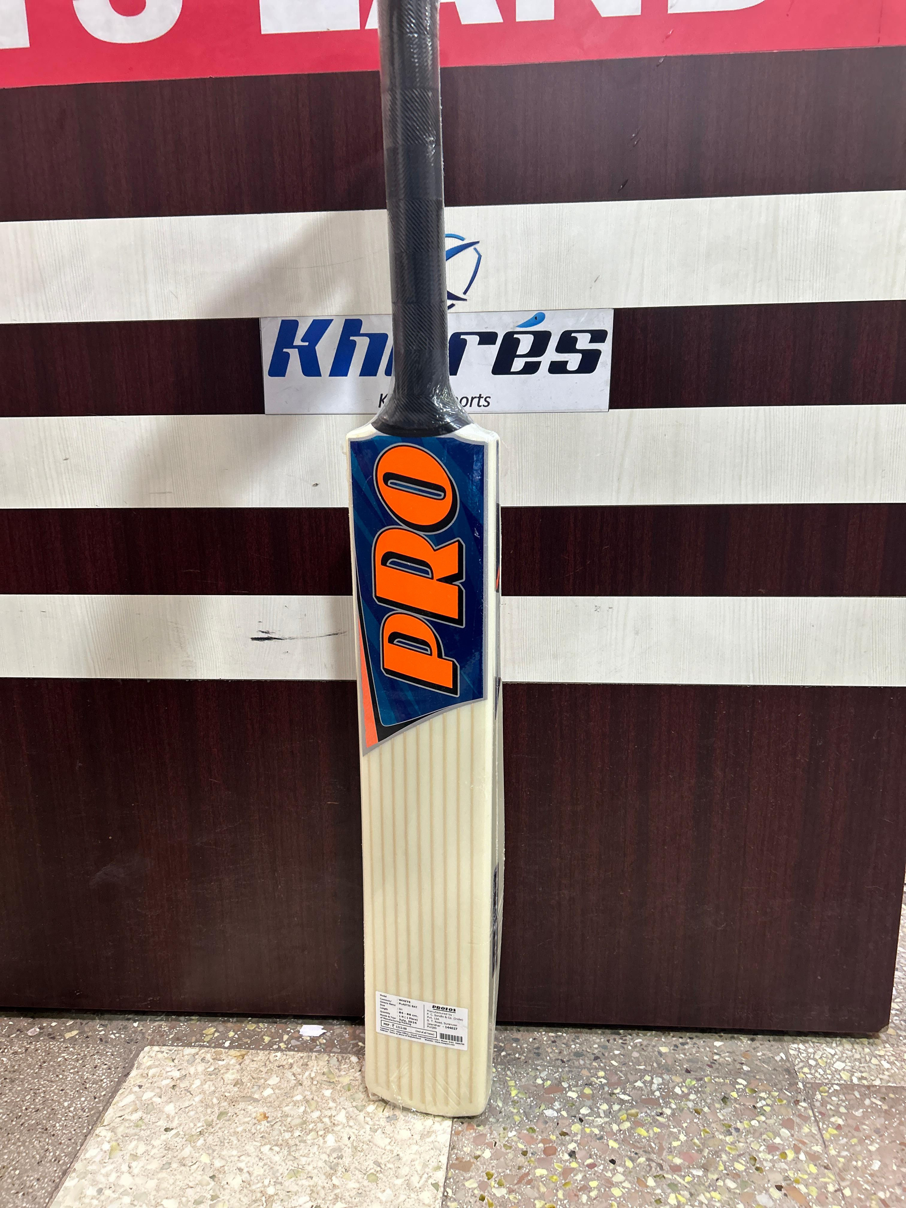 PROTOS HARD PLASTIC BAT