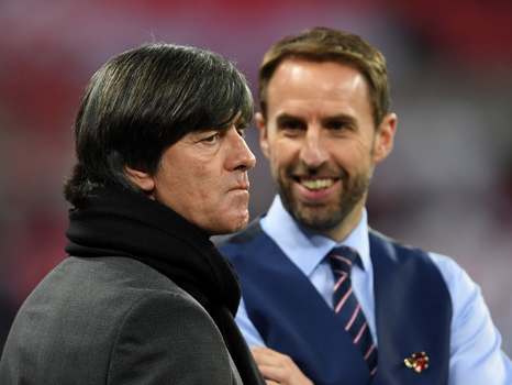 Vì sao các đội tuyển quốc gia không thể chơi theo cách mà chúng ta kỳ vọng ?