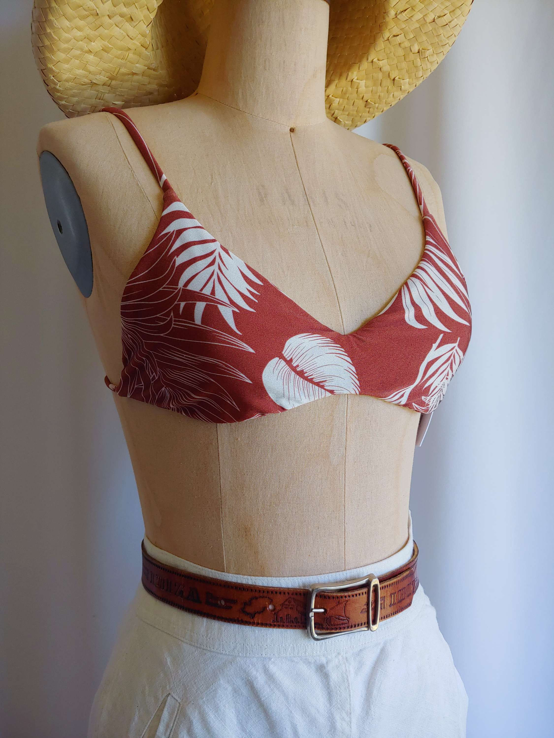 NWT O'Neill Karmen bralette coconut shell medium large xlarge