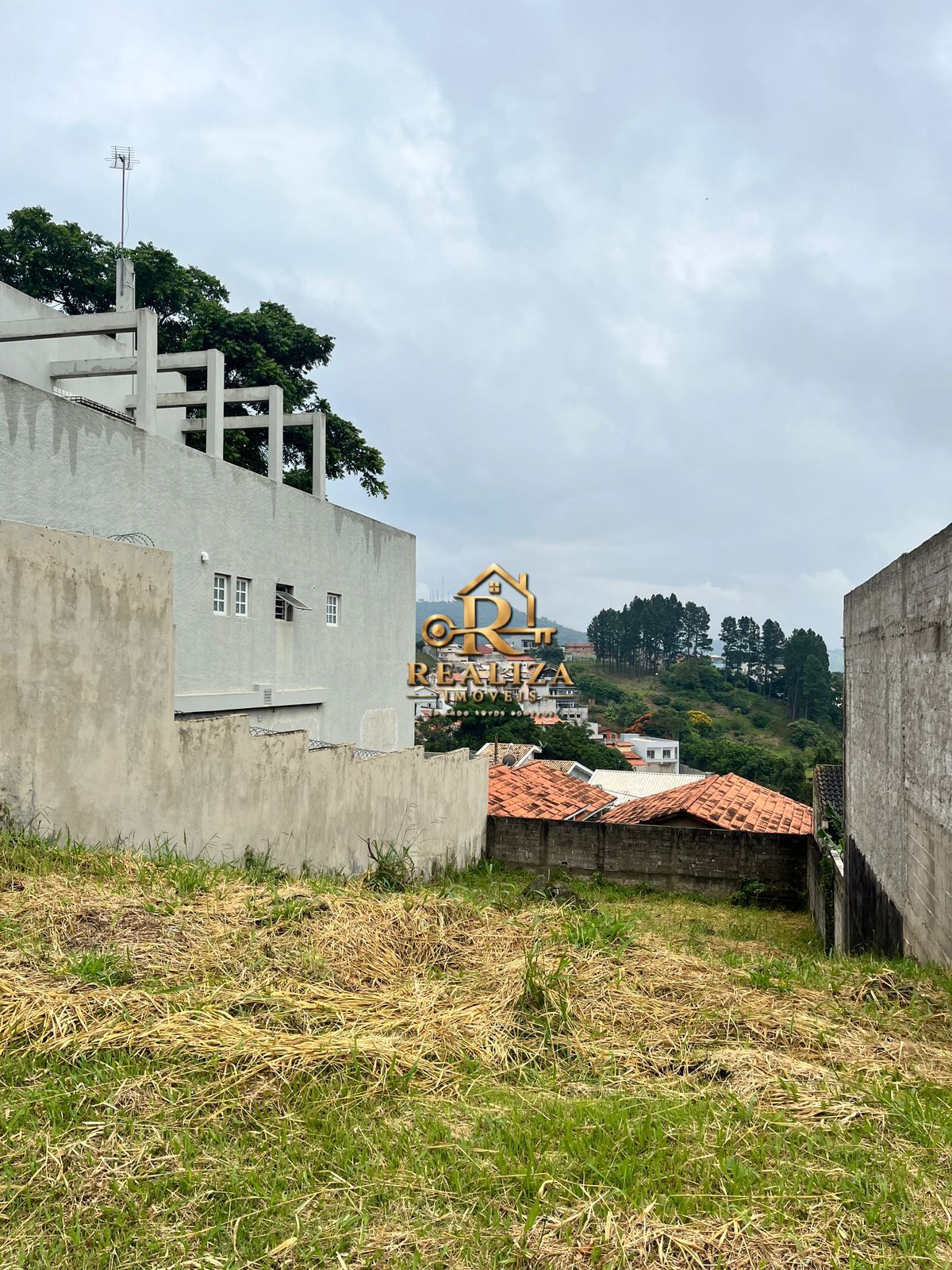 Terreno em Condomínio Vila Burguesi