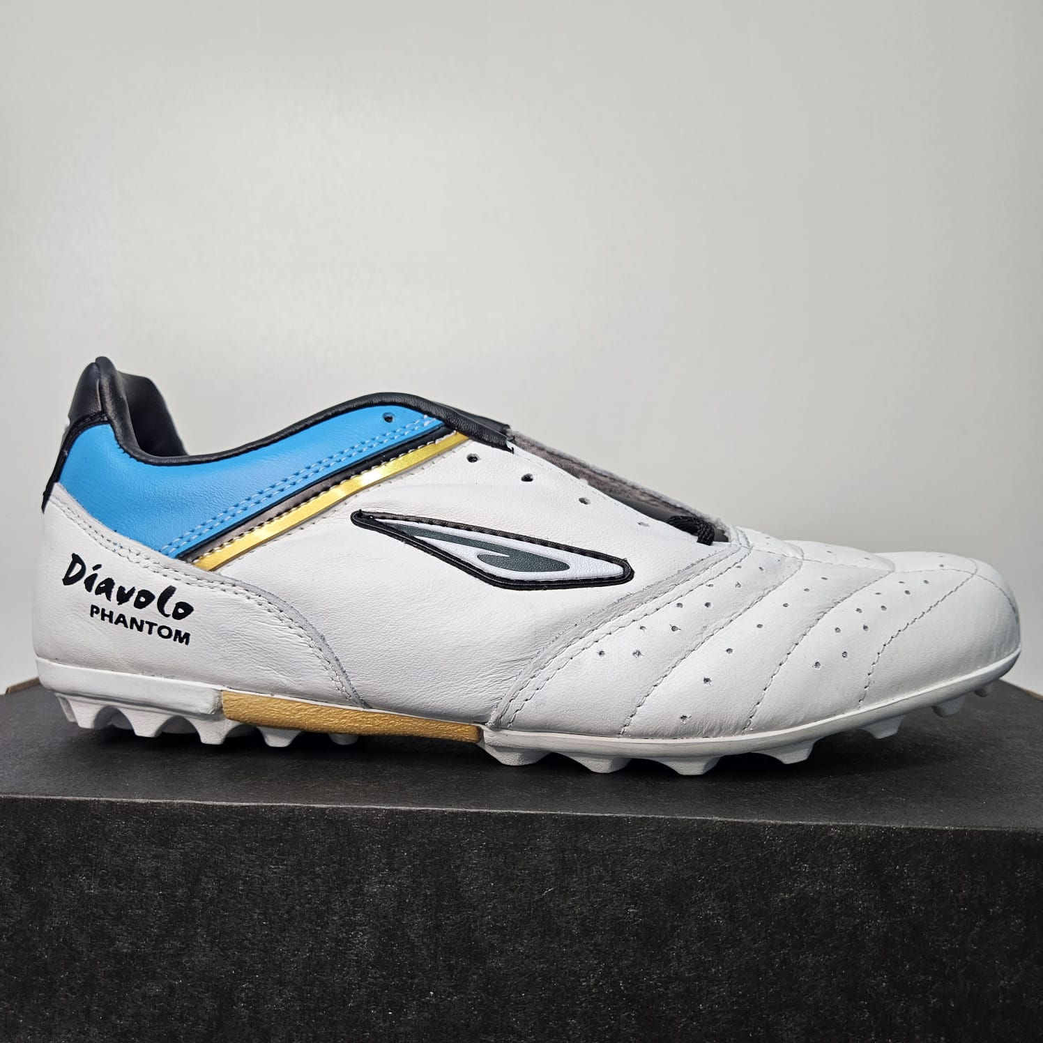 Chuteira Phanton Diavolo