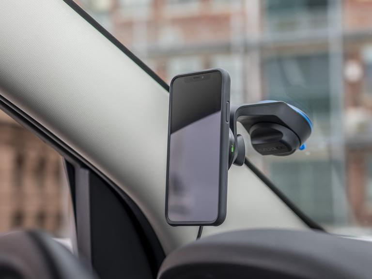 Thumbnail: Support voiture avec chargeur induction