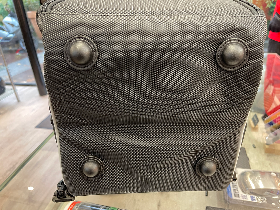 Miniature : Sacoche casque Arai