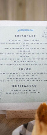 Cardápio do restaurante: Pequeno-almoço, Almoço, Sobremesas