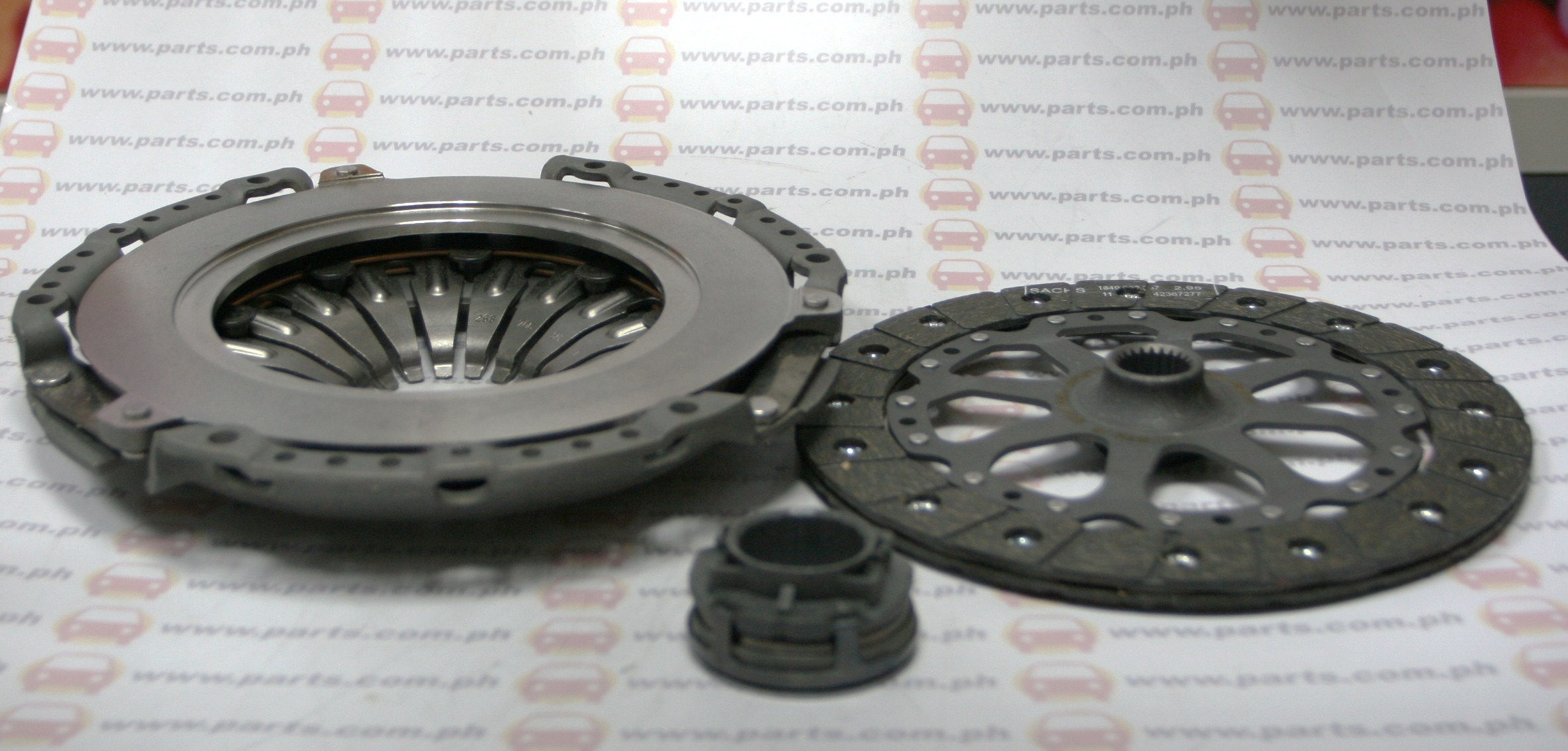 CLUTCH SET-PORSCHE CARRERA 996 M96.03 (3000951015)