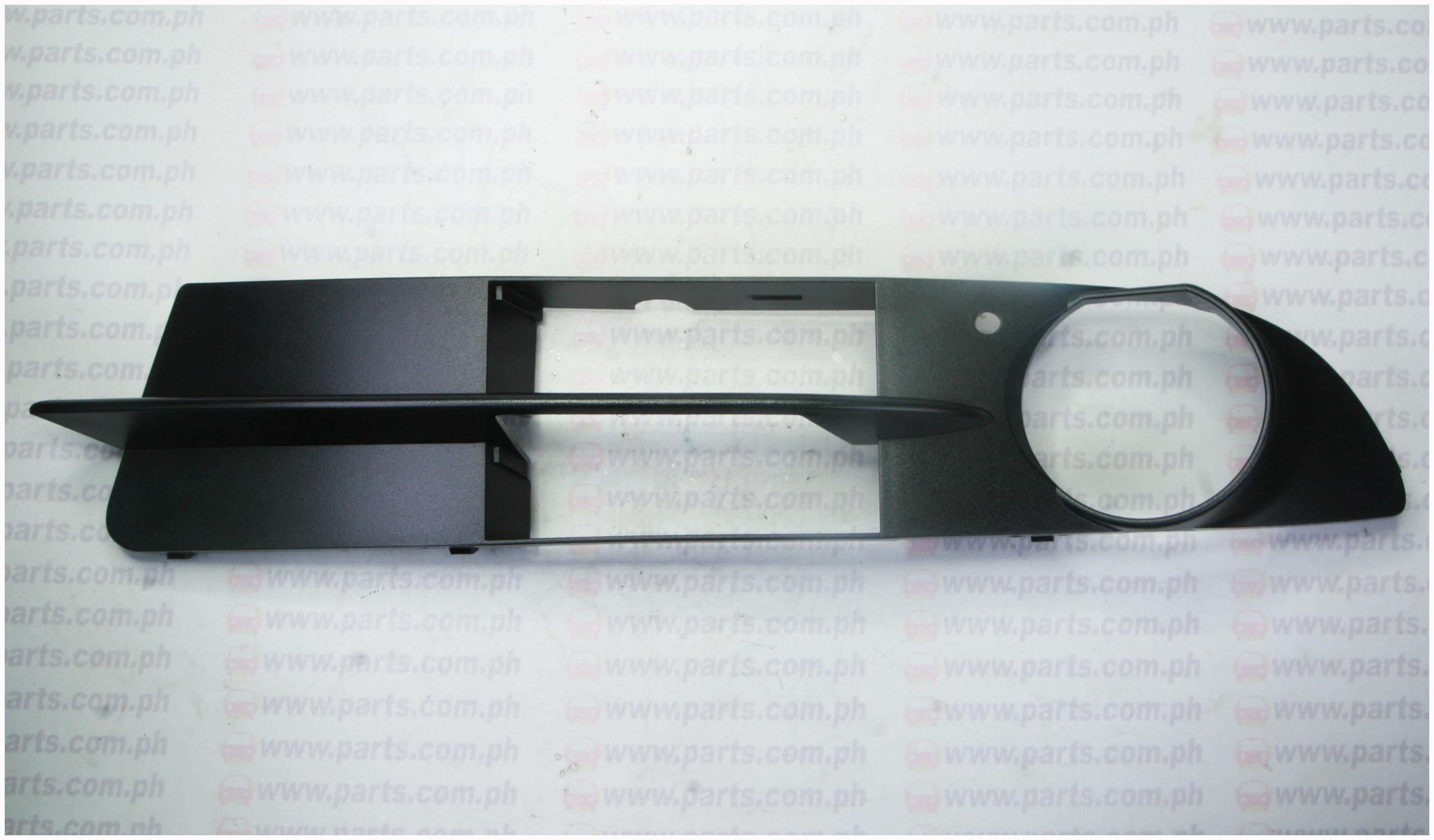 FOGLAMP GRILLE - BMW E60 -2007 FL