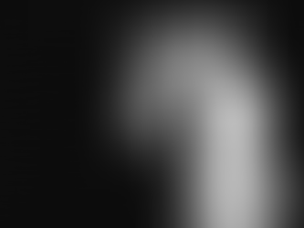 Josué Alves veste preto e branco!