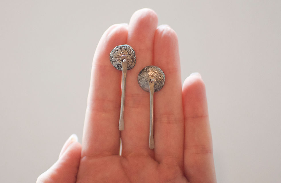 Thumbnail: Bar Studs