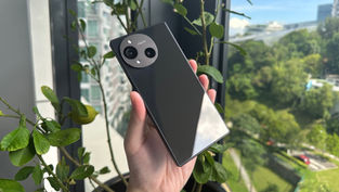 Sharp Aquos R10 Review