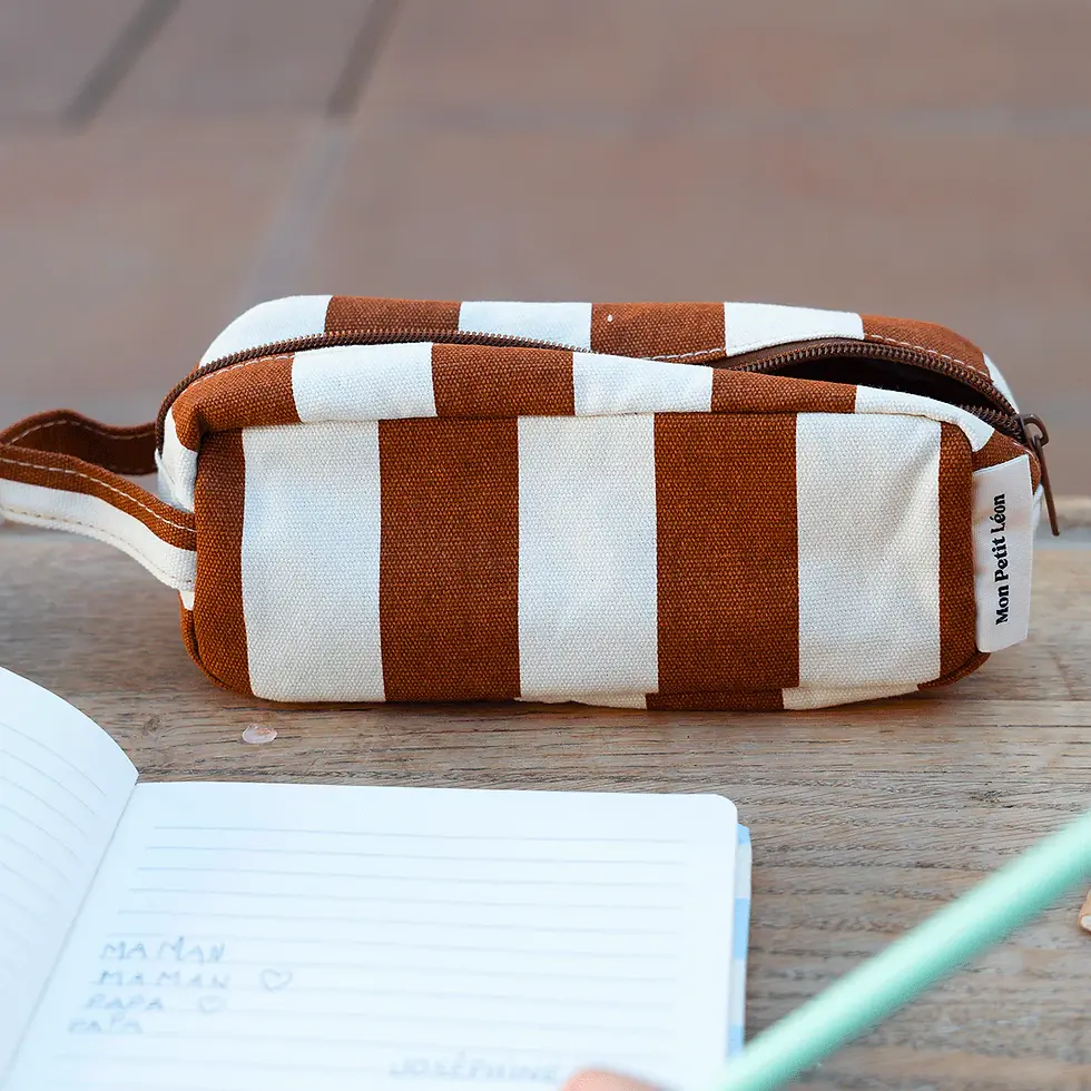 Trousse-rayures-marron-beige-Mon-petit-Léon