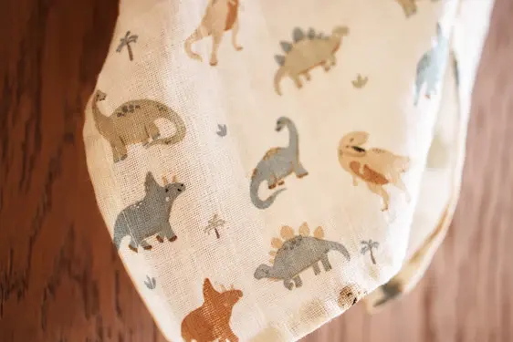 Miniature : Langes-Gaze-de-Coton-115x115cm-Roarsome-Jollein