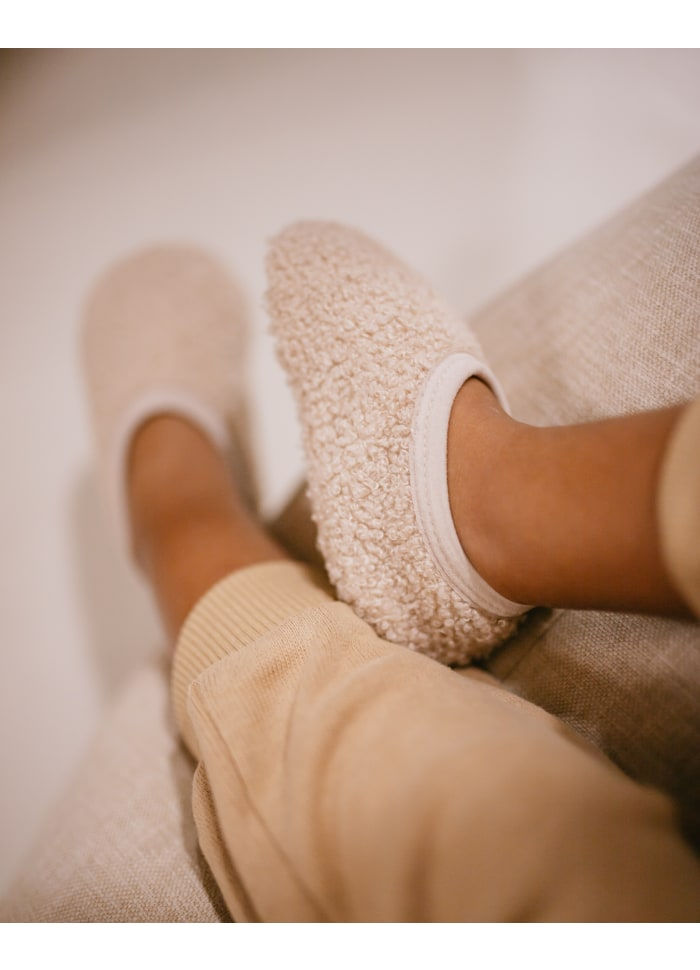 Miniature : Chaussons ivoire - Mrs Ertha