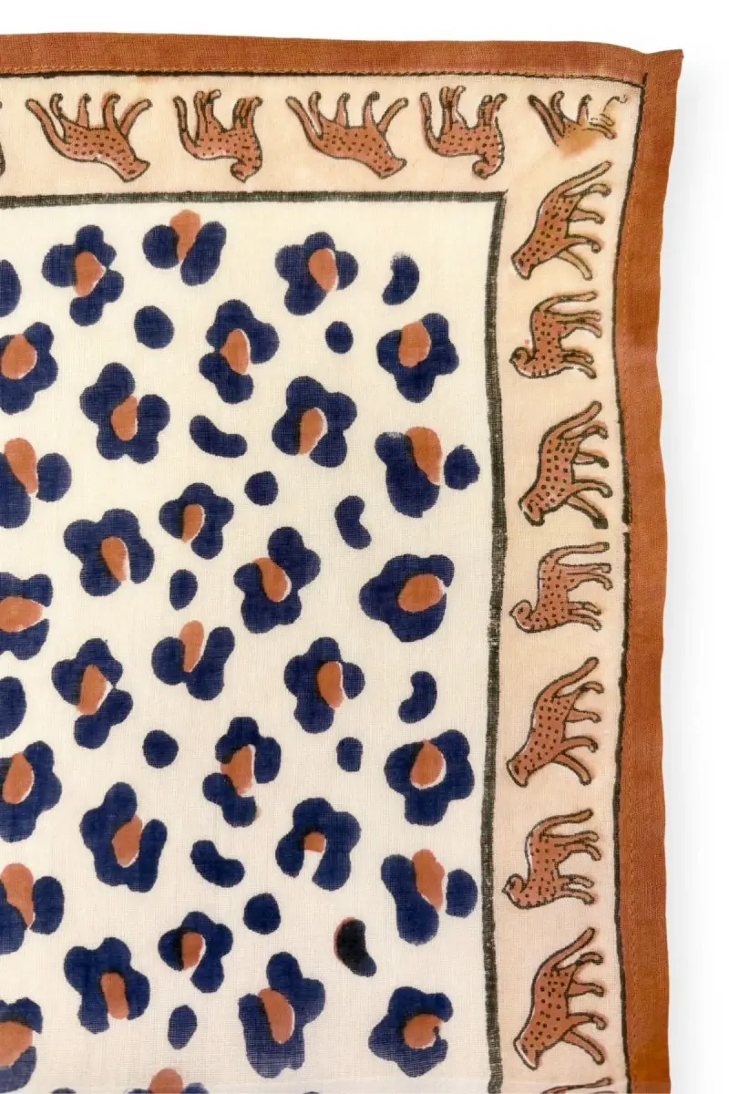 Petit-Foulard-Dupitta-Léopard-Rust-Apaches