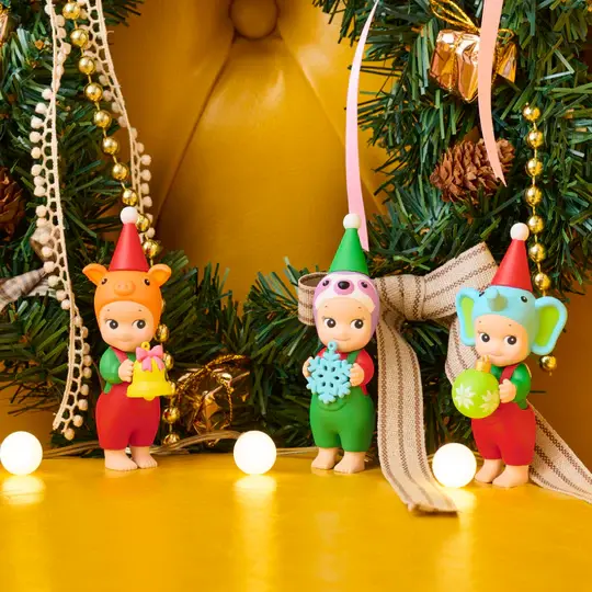 Miniature : Sonny-Angel-Santa’s-Little-Helper-Édition-Noël