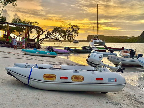 Roger's Bar, Hogg Island