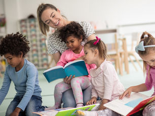 How to Read with a Squiggly Baby (or Toddler!)