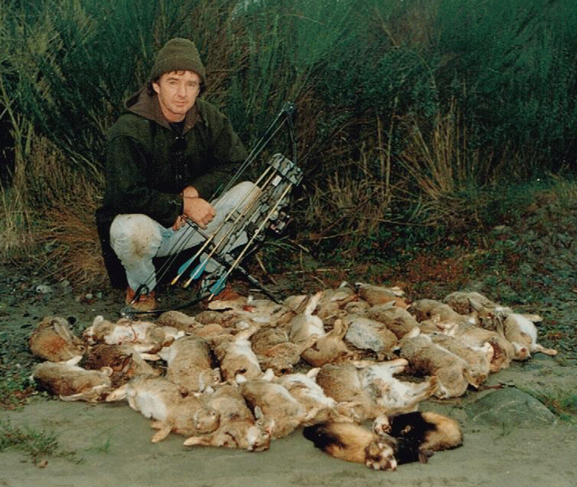 Bunnies-and-ferrets-Tekapo-1990.gif