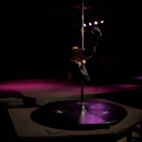 Lethal Lily from Inverted Entertainment performing live at the kamloops tattoo show.