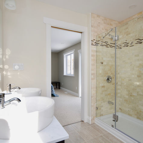 Mixing Materials: How to Combine Stone, Wood, and Metal in Your Bathroom Design