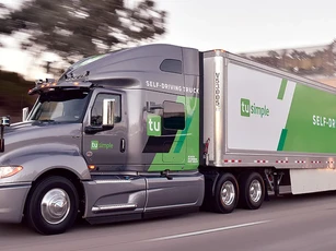 navistar_autonomous_truck.webp