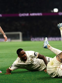 Nice bat le PSG à Paris 1-3. Les messieurs-je-sais-tout peuvent remballer leurs statistiques: le football a gagné !