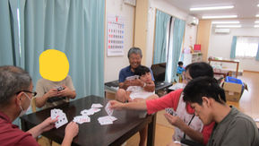 　　　♠　トランプ大会　♥