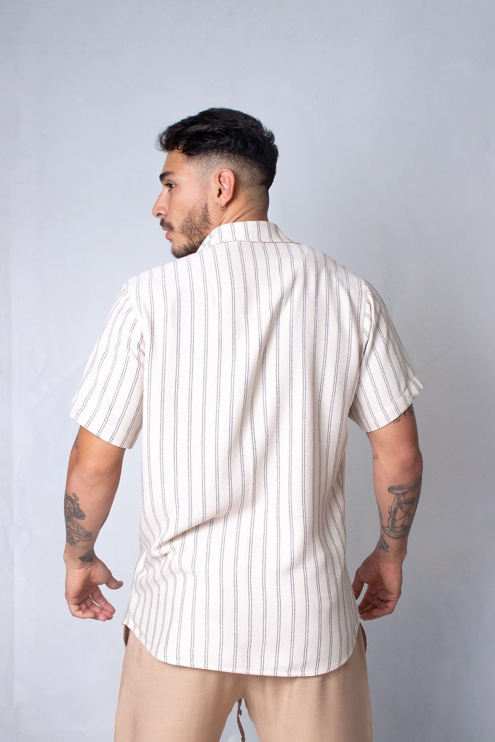 Miniatura: Camisa stripes crepe com viscose