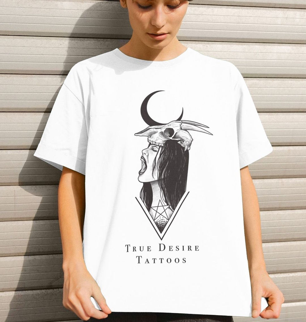 Screaming witch relaxed fit T shirt