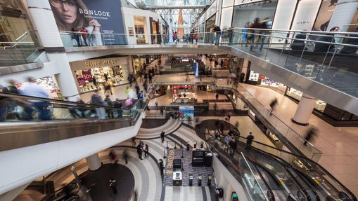 HOW UK RETAILERS ARE NAVIGATING HIGH RETURN RATES