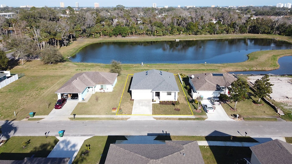 925 Magnolia Ave - New Construction Home in Holly Hill, FL